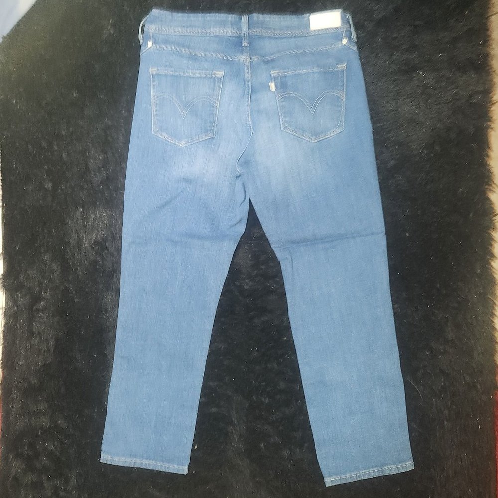 Levis white tag ladies' mid-rise skinny jeans, size 12, 30" waist - Picture 4 of 13